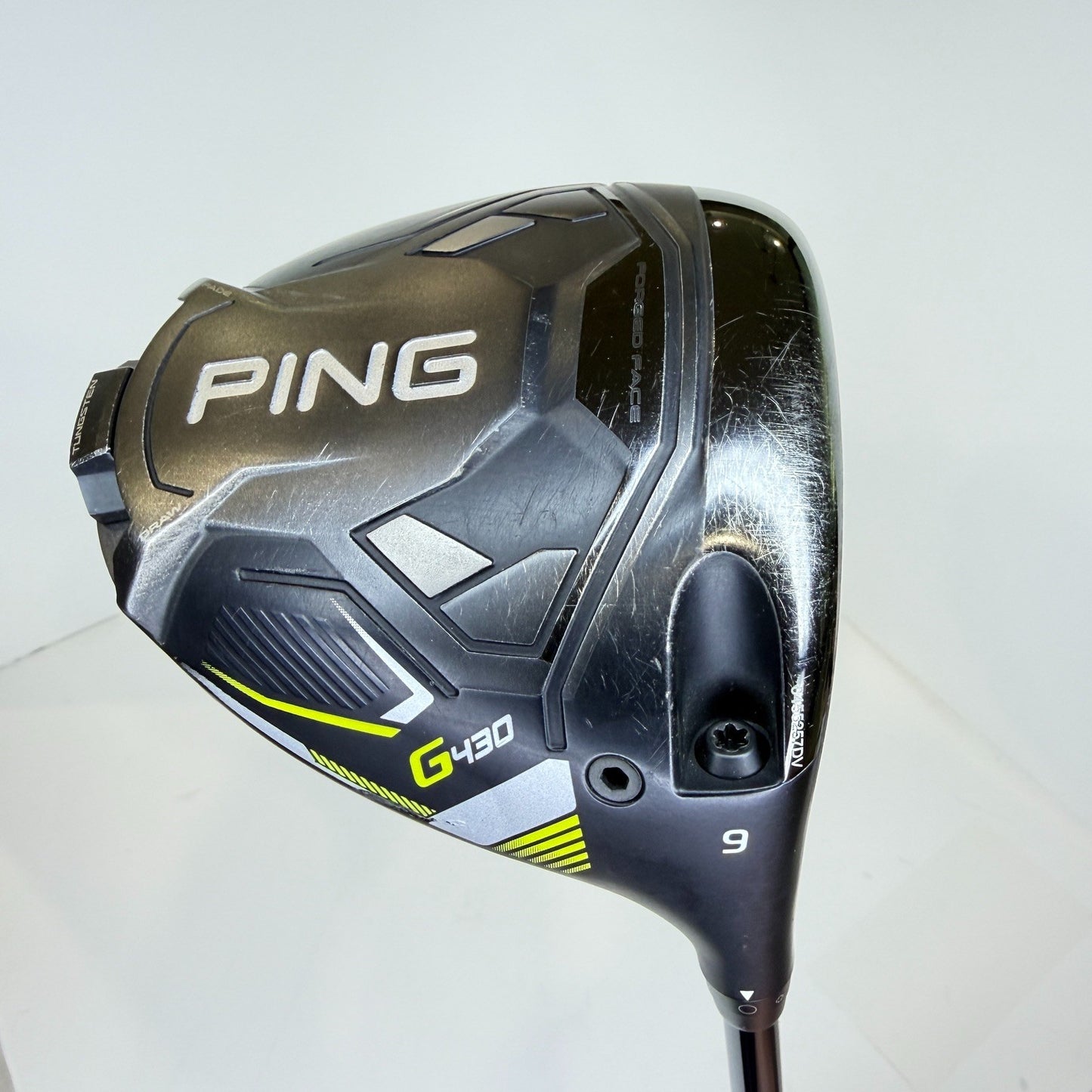 Nice Ping G430 LST 9* Kai'li Stiff